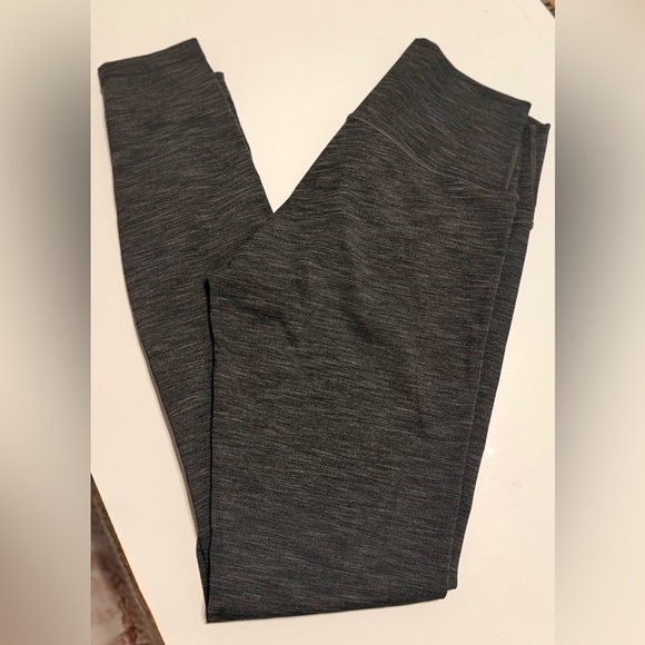 Lululemon Align leggings Heathered herringbone Size 6 Full Length - Picture 6 of 6